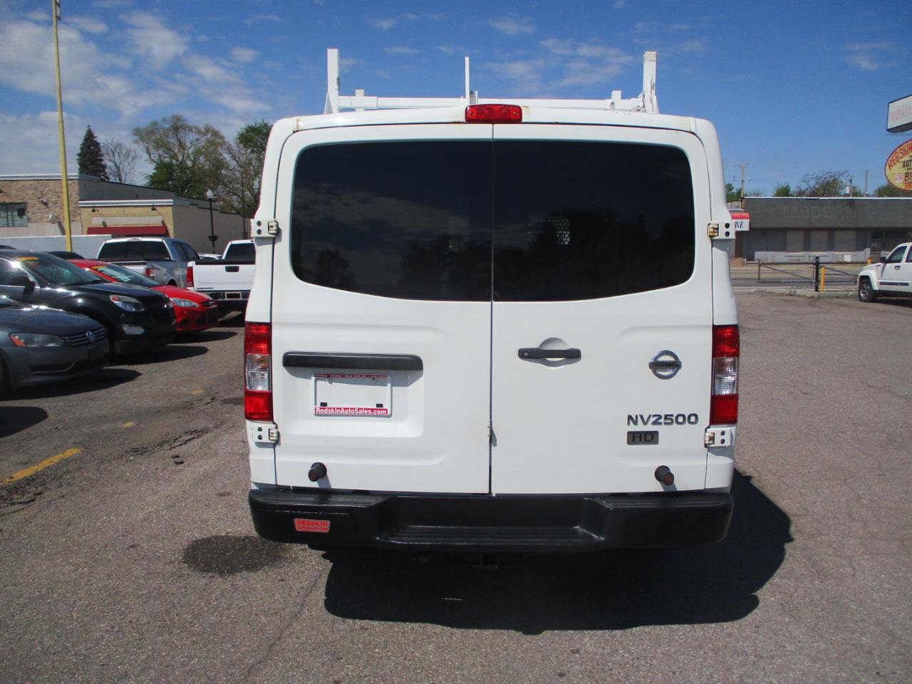 Used 2015 Nissan NV 2500 S w/ Side & Curtain Airbag Package RWD image 6