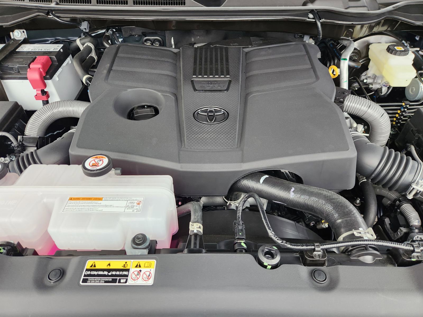 New 2026 Toyota Tundra Limited w/ TRD Off-Road Package image 27