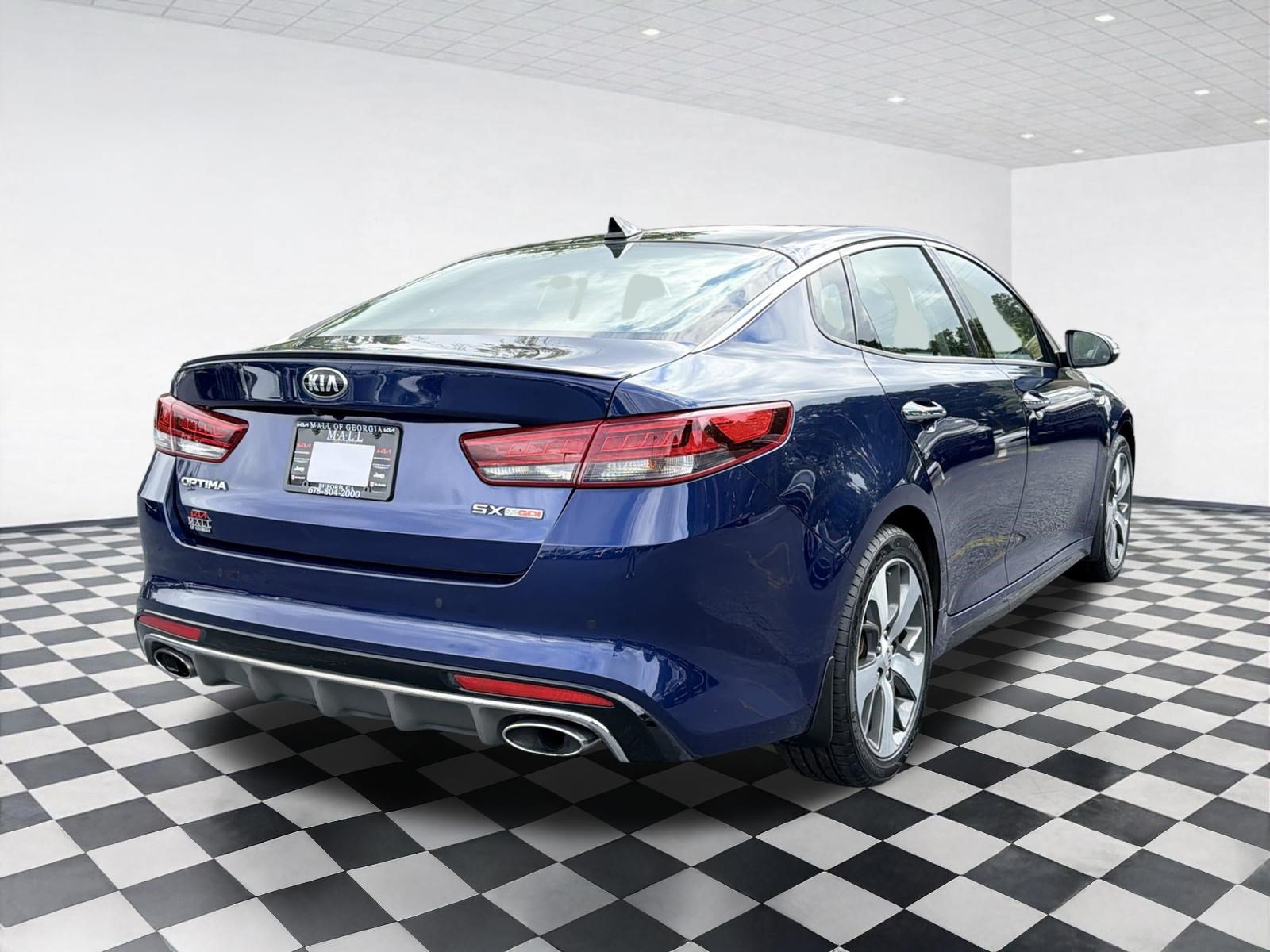 Used 2018 Kia Optima SX w/ Technology Package FWD image 4