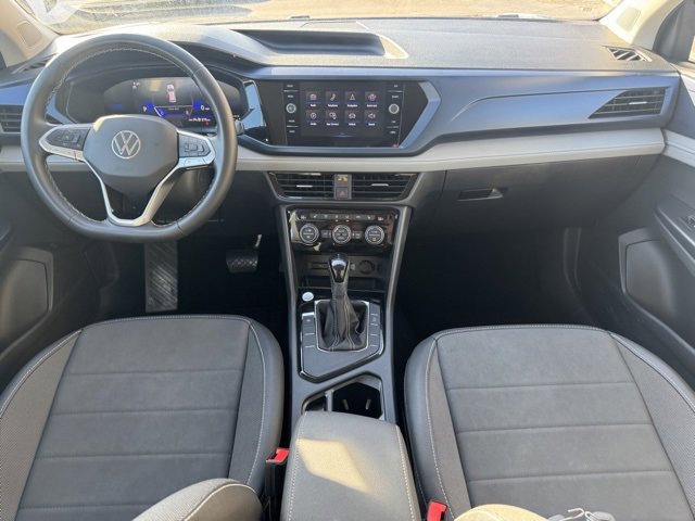 Used 2024 Volkswagen Taos SE image 12