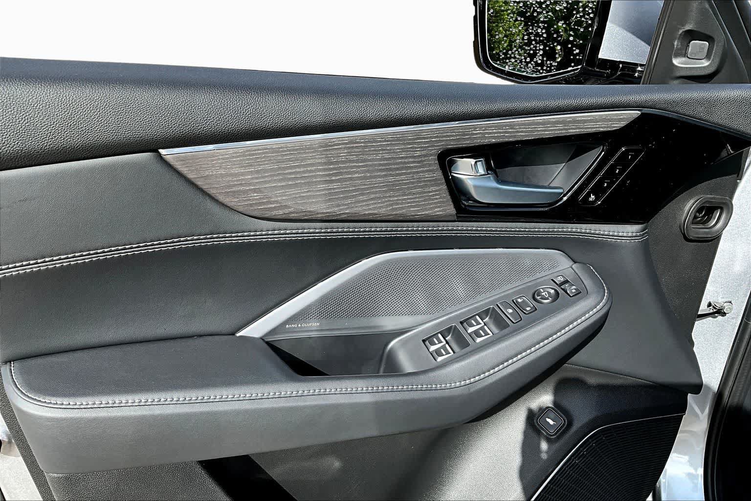 New 2026 Acura MDX SH-AWD w/ Advance Package image 10