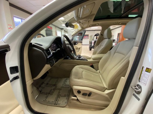 Used 2019 Audi Q7 3.0T Premium Plus w/ Premium Plus Package image 20