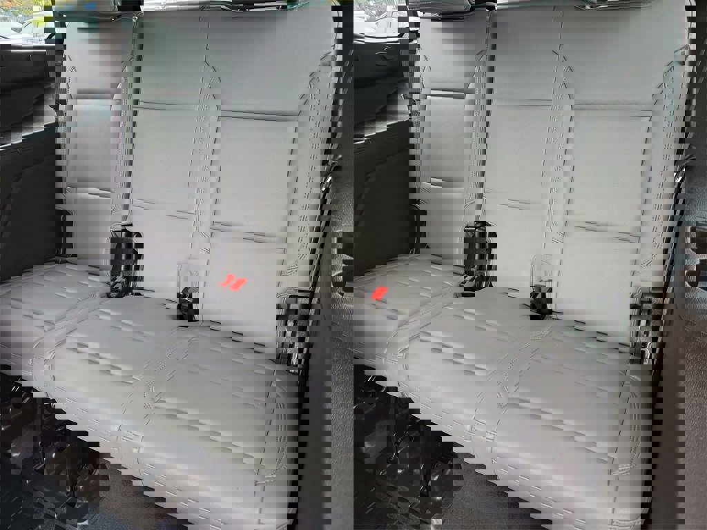 Used 2021 Chevrolet Tahoe Z71 image 9