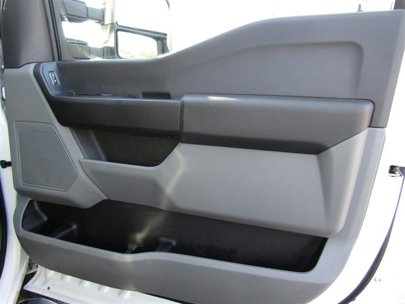 Used 2023 Ford F250 XL w/ Snow Plow Prep Package image 30
