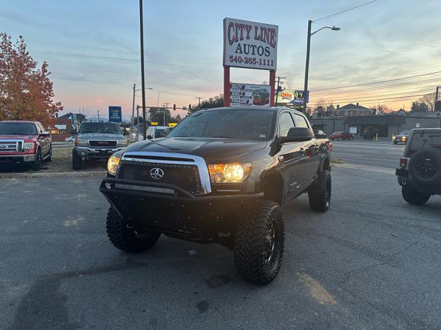 Used 2012 Toyota Tundra 4x4 CrewMax w/ Tow Pkg image 9