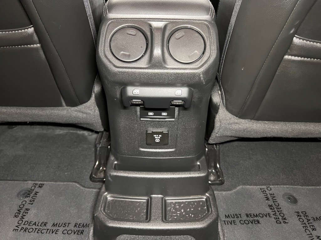 Used 2022 Jeep Wrangler Unlimited Sahara image 19