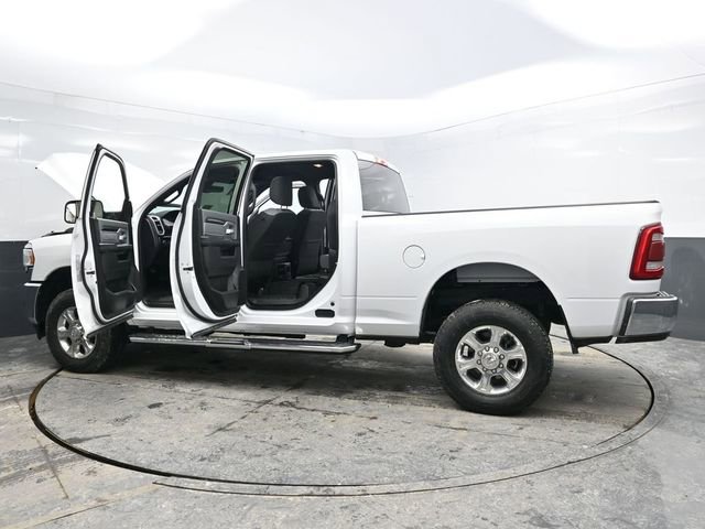 Used 2022 RAM 2500 Big Horn w/ Level 1 Equipment Group image 40