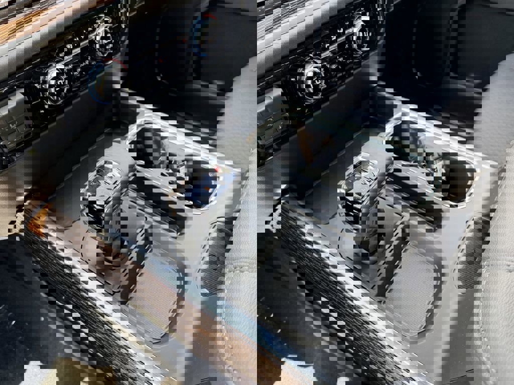 New 2026 GMC Sierra 1500 Elevation w/ LPO, Elevation Black Package image 27