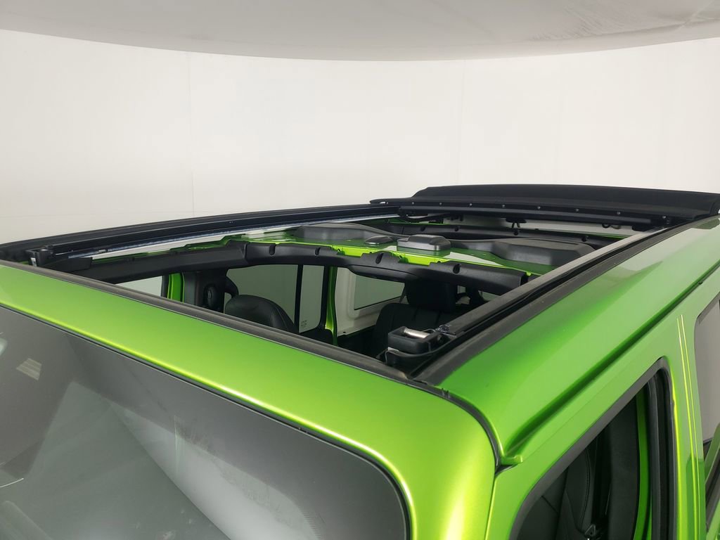 New 2026 Jeep Wrangler Unlimited Rubicon AWD/4WD image 11