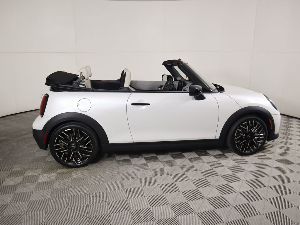 New 2026 MINI Cooper S image 4