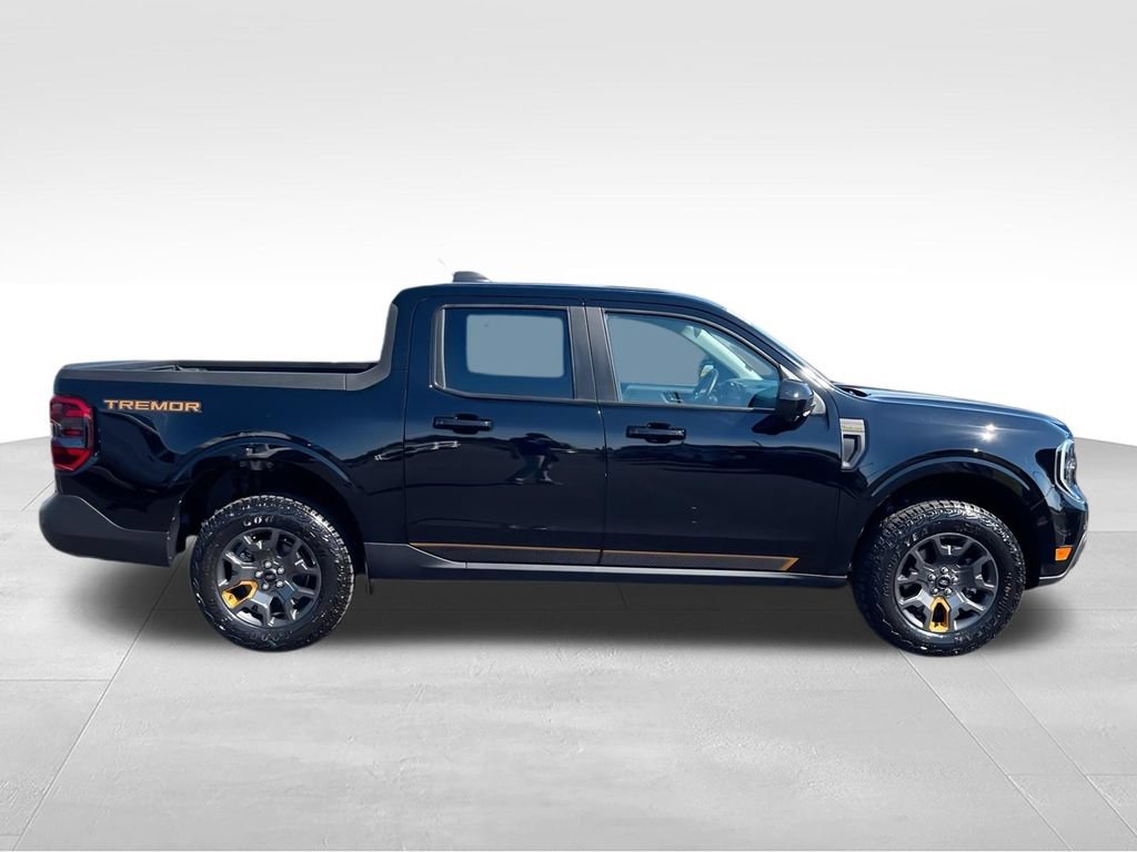 Used 2025 Ford Maverick Tremor AWD/4WD image 9
