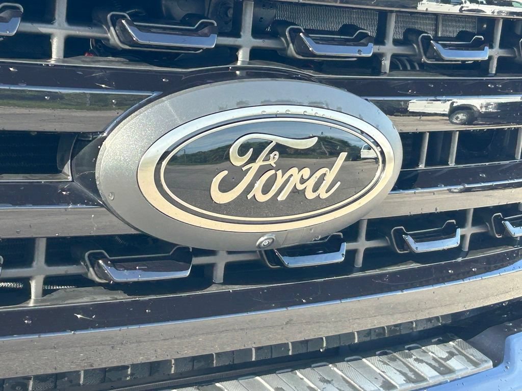 Used 2024 Ford F250 Lariat w/ Lariat Ultimate Package AWD/4WD image 24