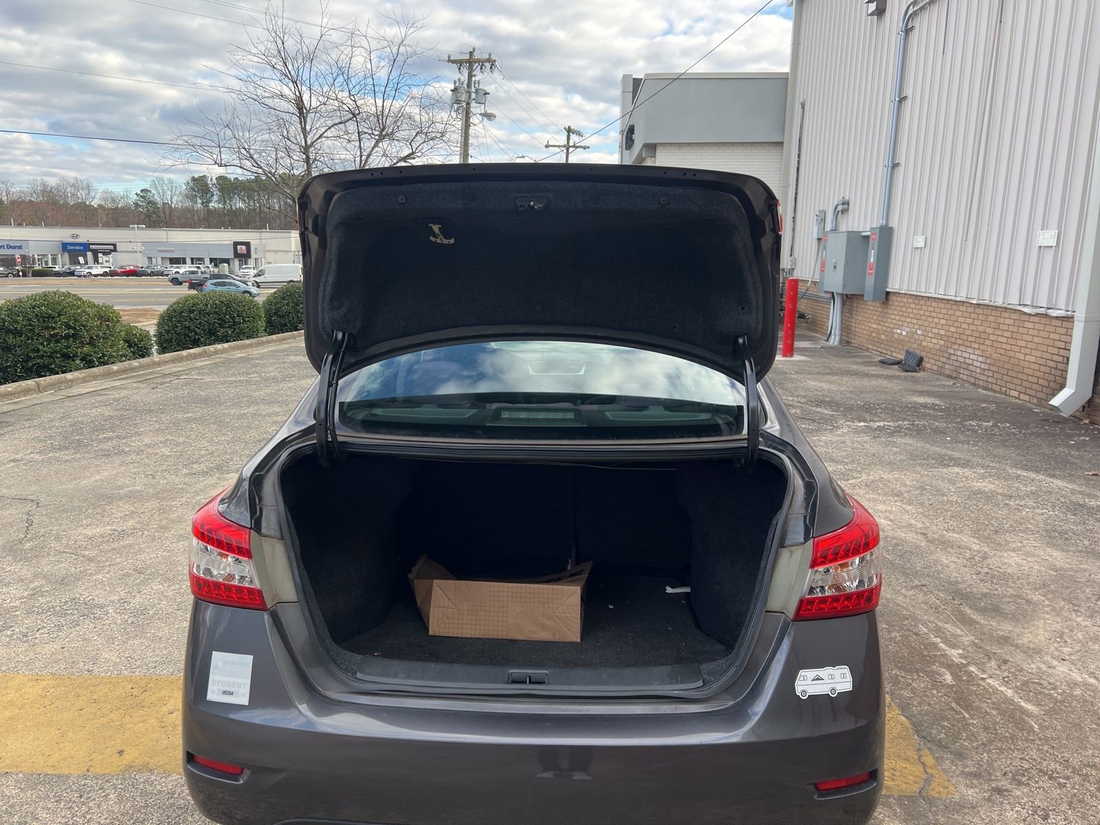 Used 2014 Nissan Sentra S image 16