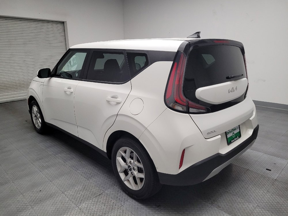 Used 2024 Kia Soul LX w/ Option Group 015 image 5
