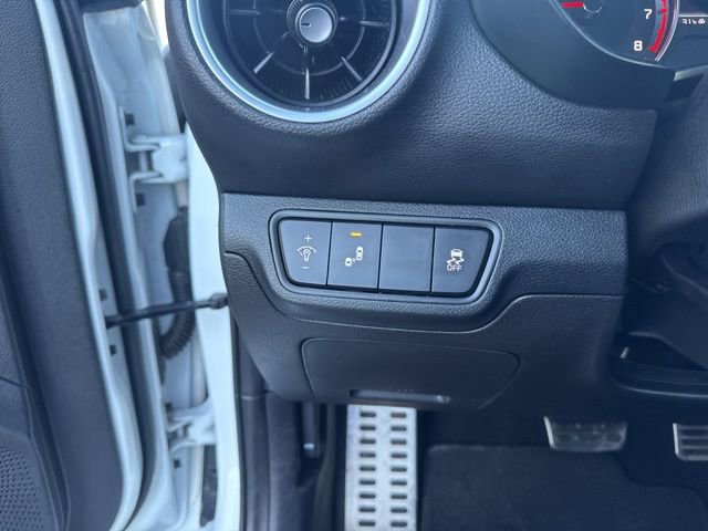 Used 2023 Kia Forte GT-Line w/ GT-Line Premium Package image 18