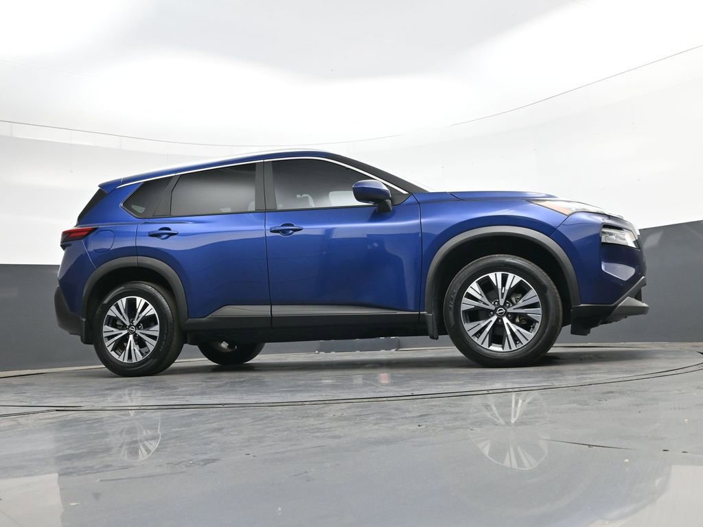 Used 2023 Nissan Rogue SV w/ SV Premium B Package FWD image 39