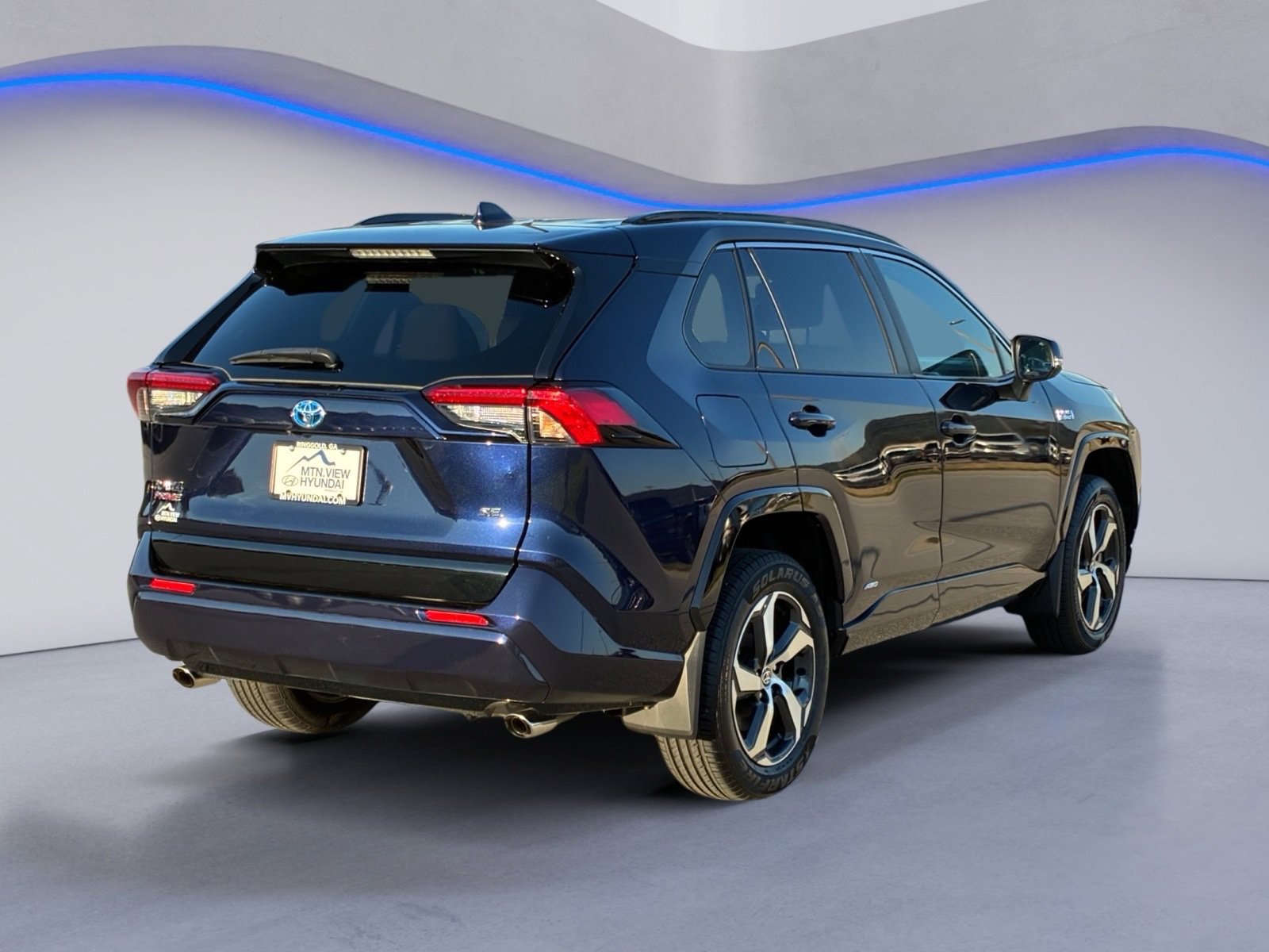 Used 2024 Toyota RAV4 SE w/ Weather & Moonroof Package AWD/4WD image 6
