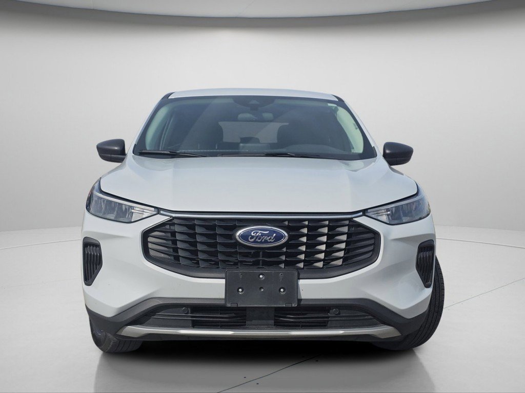 Used 2025 Ford Escape Active image 3