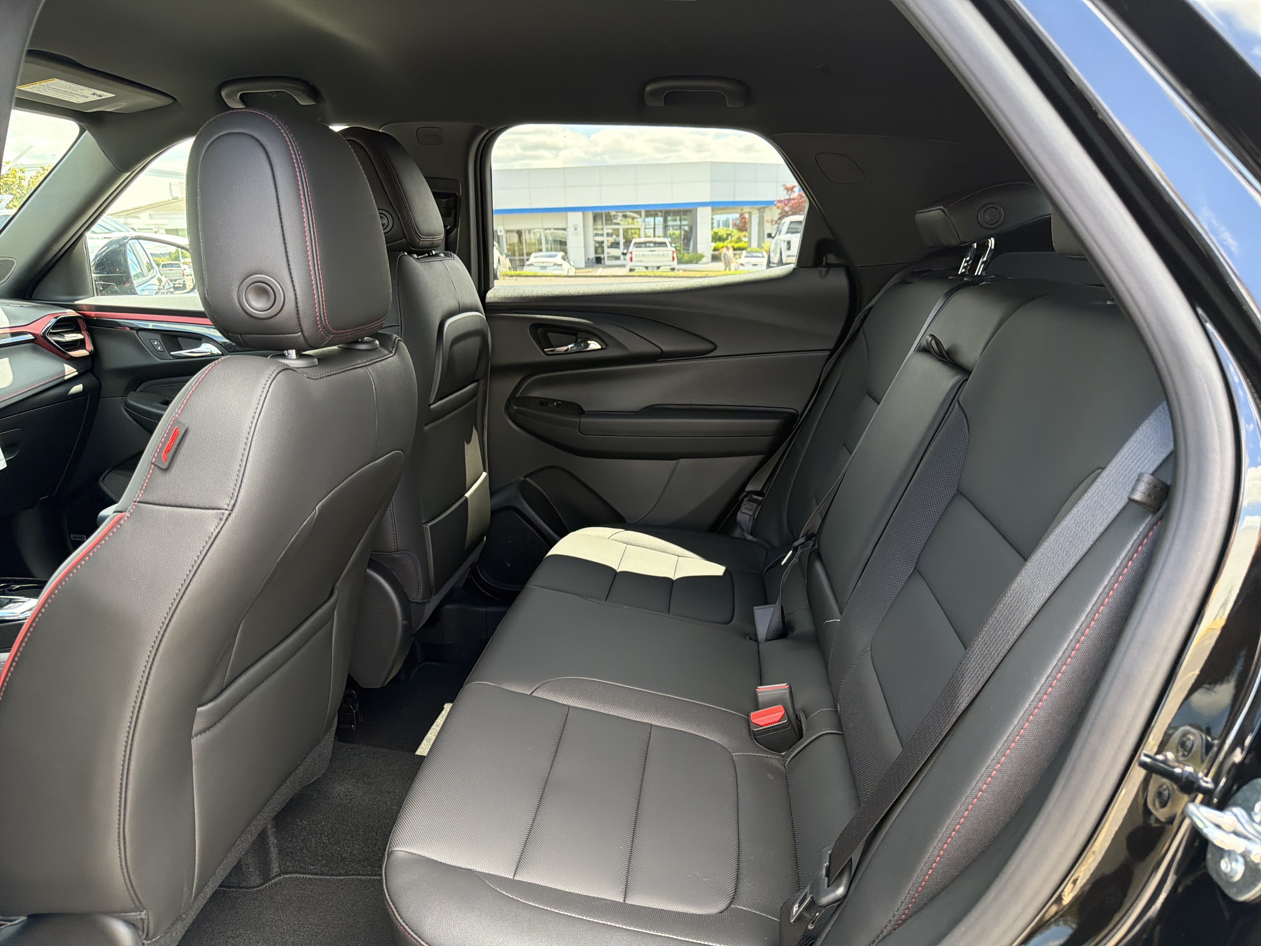 New 2026 Chevrolet TrailBlazer RS w/ Convenience Package AWD/4WD image 11
