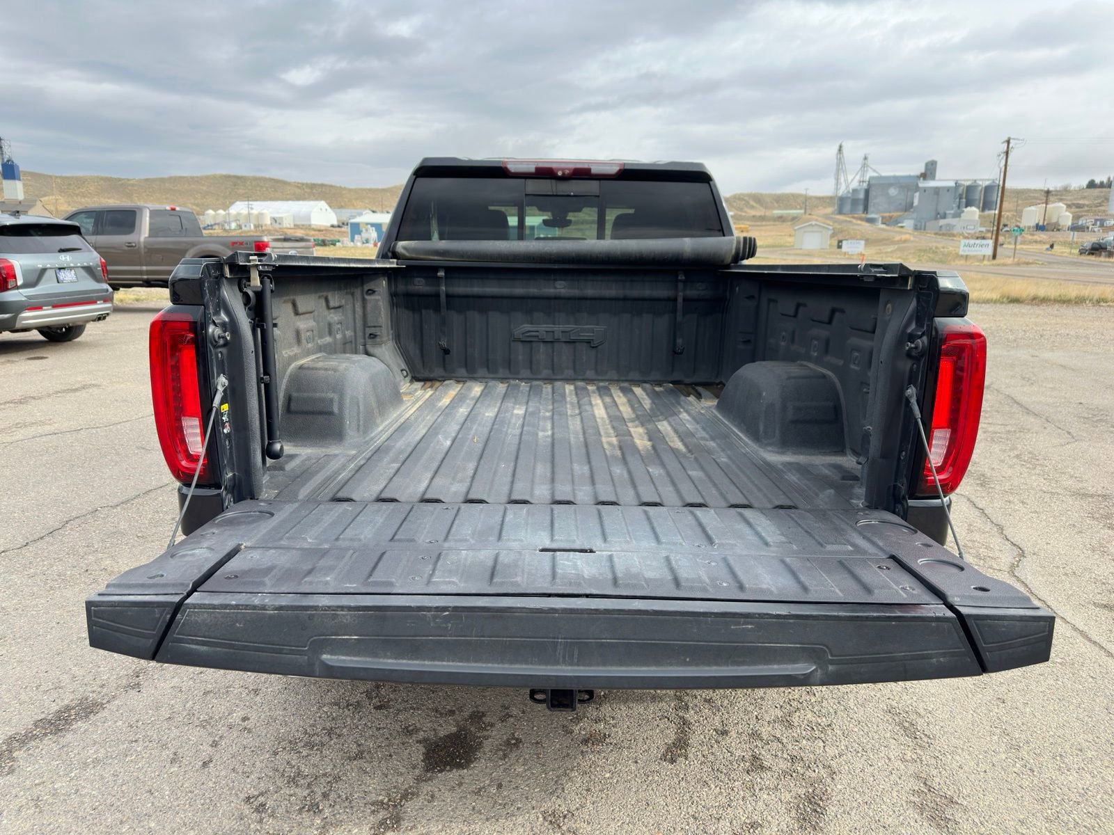 Used 2020 GMC Sierra 1500 AT4 w/ AT4 Premium Package AWD/4WD image 22