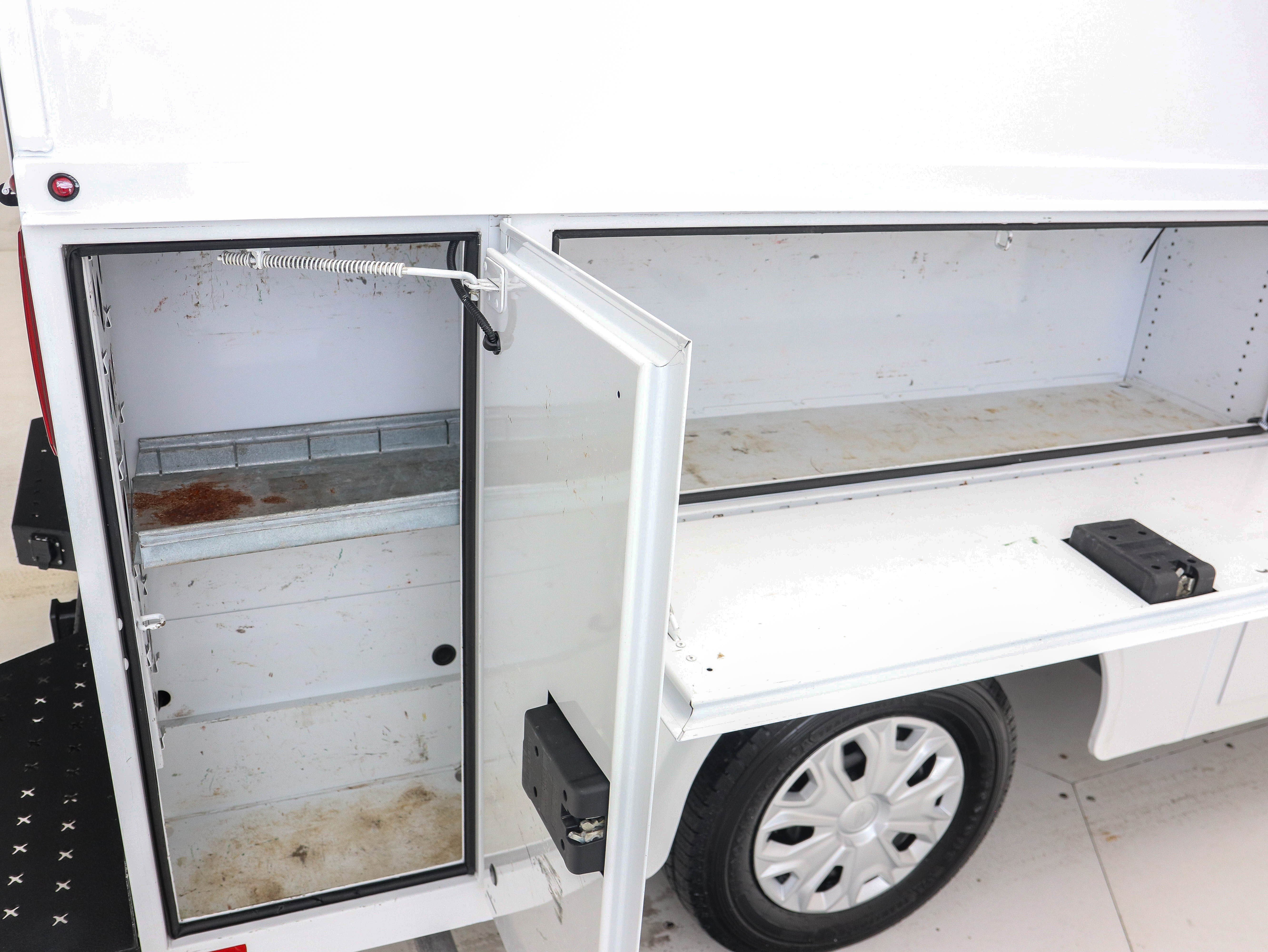 Used 2018 Ford Transit 350 138 w/ Interior Upgrade Package image 15