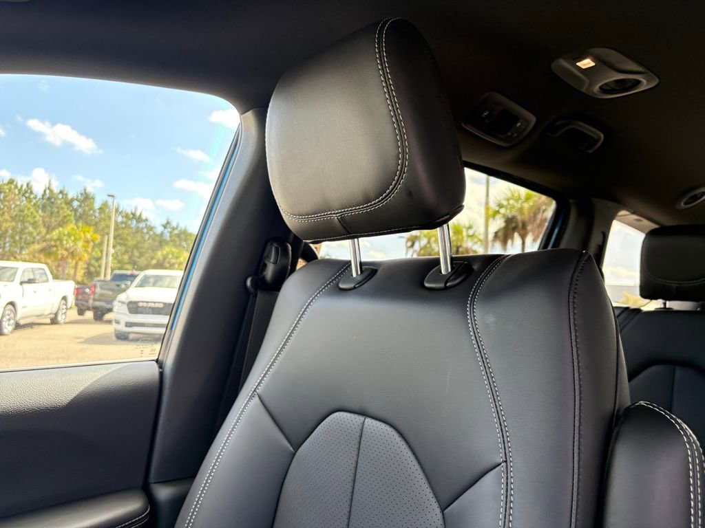 New 2026 Chrysler Pacifica Select image 15