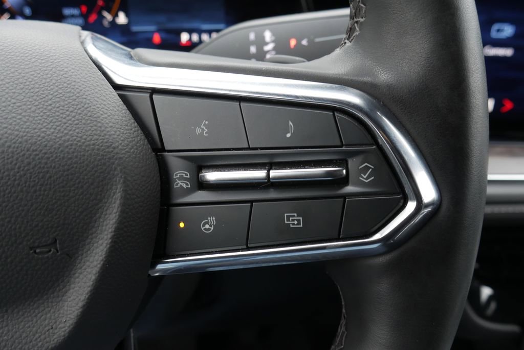 Used 2025 Chevrolet Tahoe LT w/ Comfort Package image 14