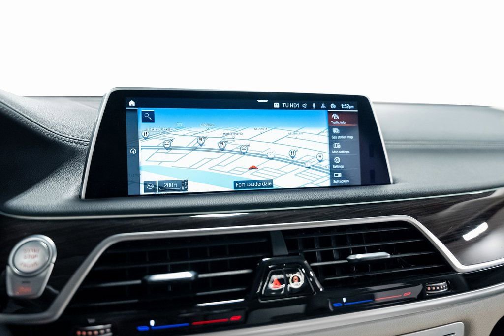 Used 2020 BMW 740i w/ Premium Package image 46