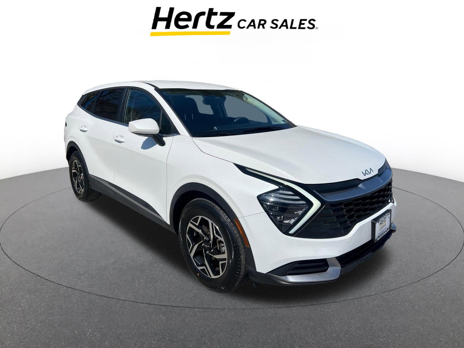 Used 2025 Kia Sportage LX image 1