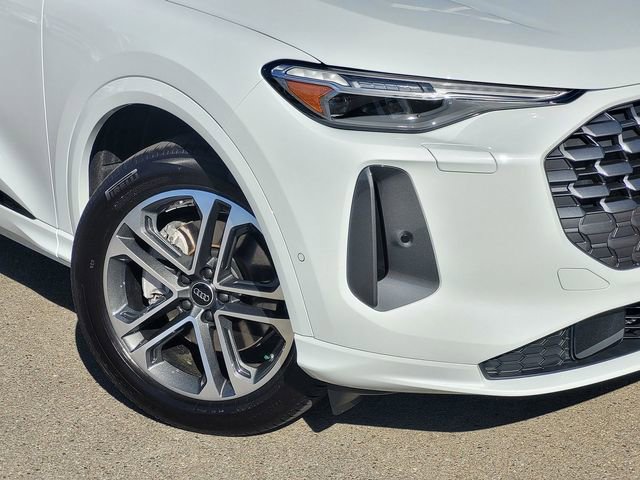 Used 2025 Audi Q5 Premium Plus w/ Premium Plus image 8