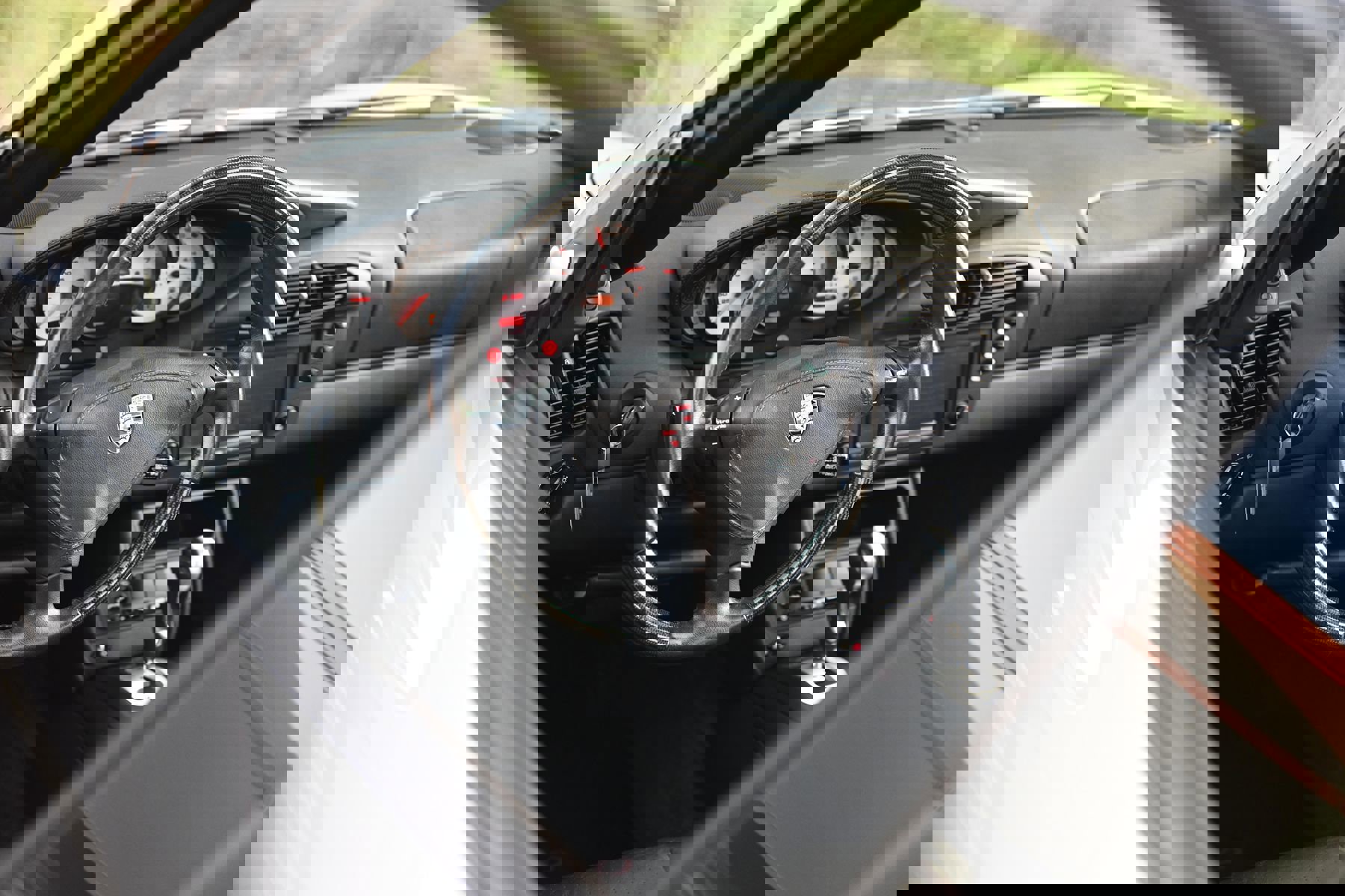 Used 2001 Porsche 911 Turbo image 25