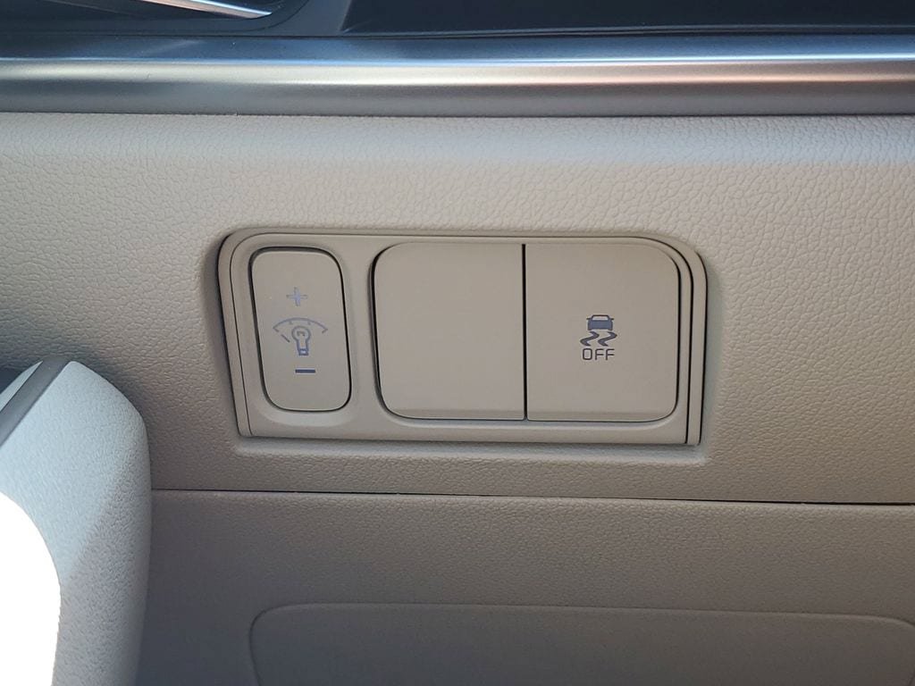 New 2026 Kia Sorento S w/ S Panoramic Sunroof Package FWD image 20
