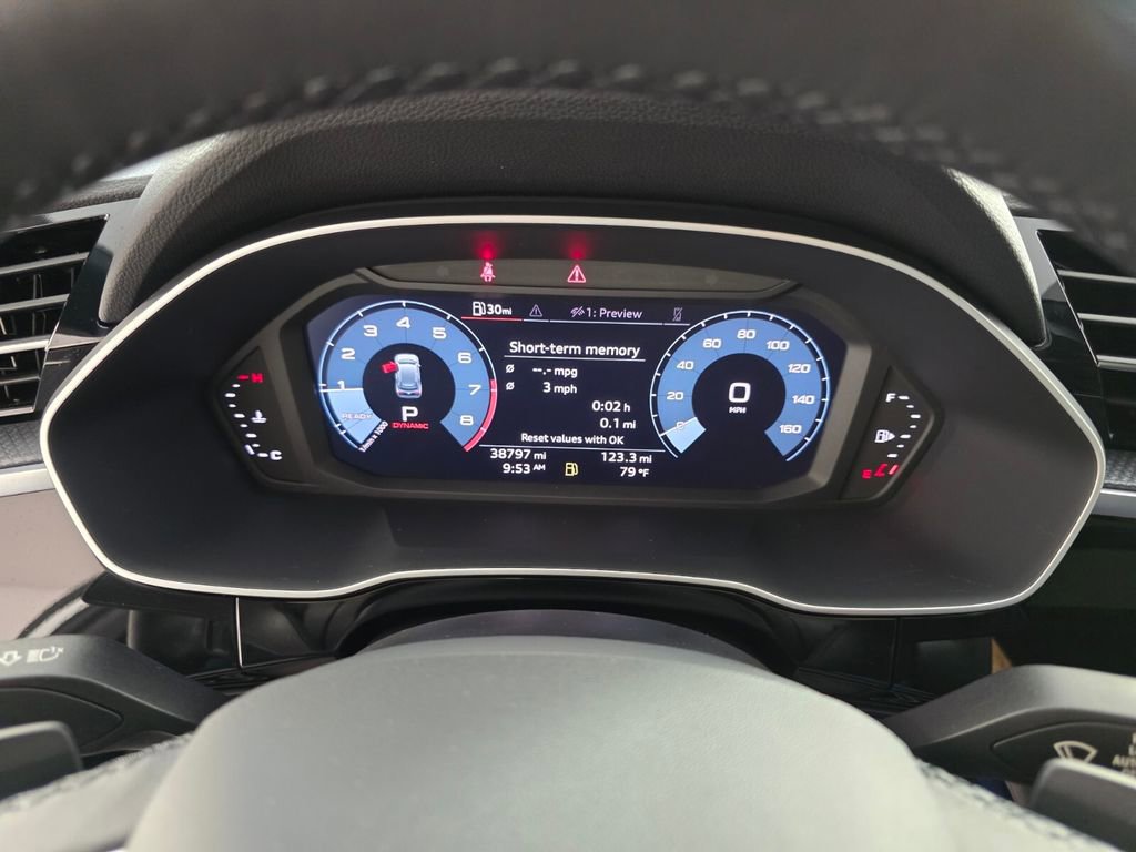 Used 2021 Audi Q3 2.0T Premium w/ Convenience Package image 21