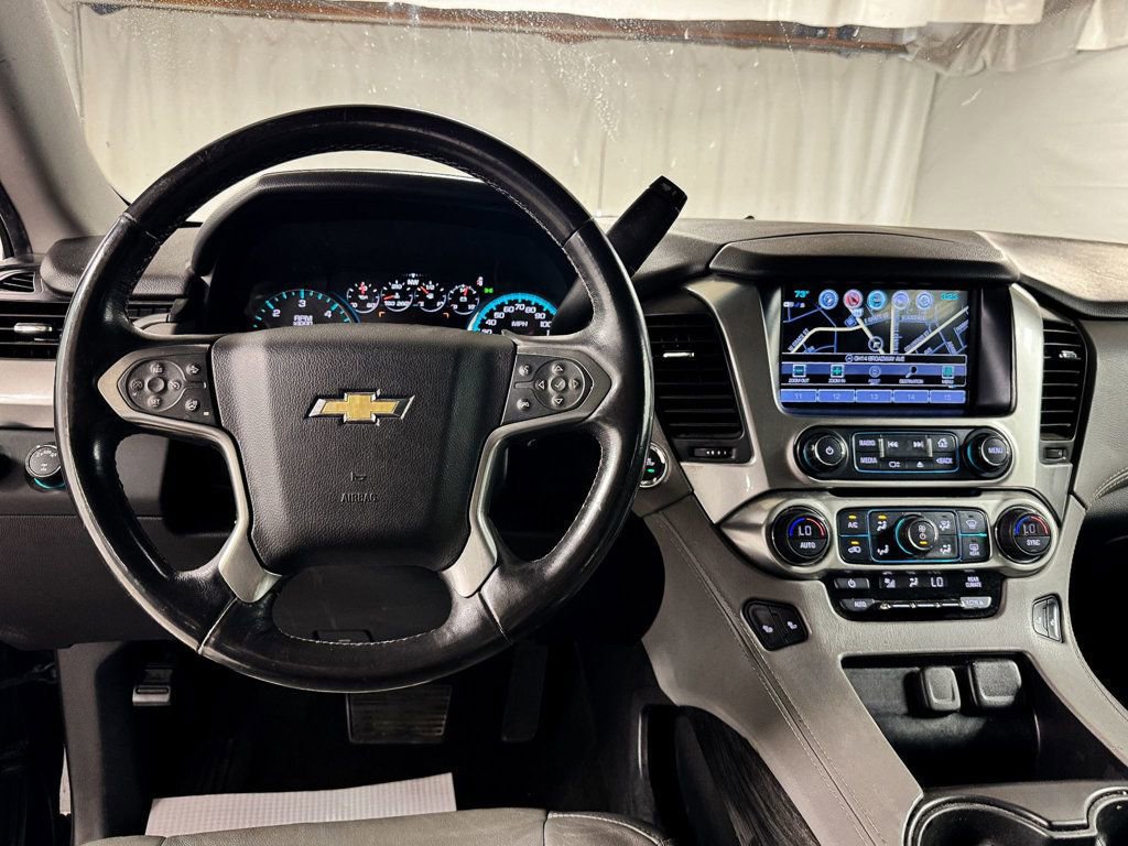Used 2017 Chevrolet Suburban LT image 13