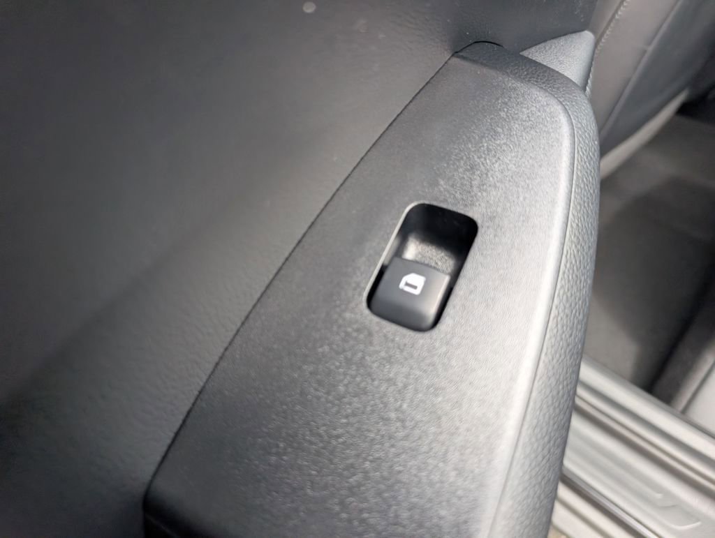 New 2026 Kia Seltos S image 11