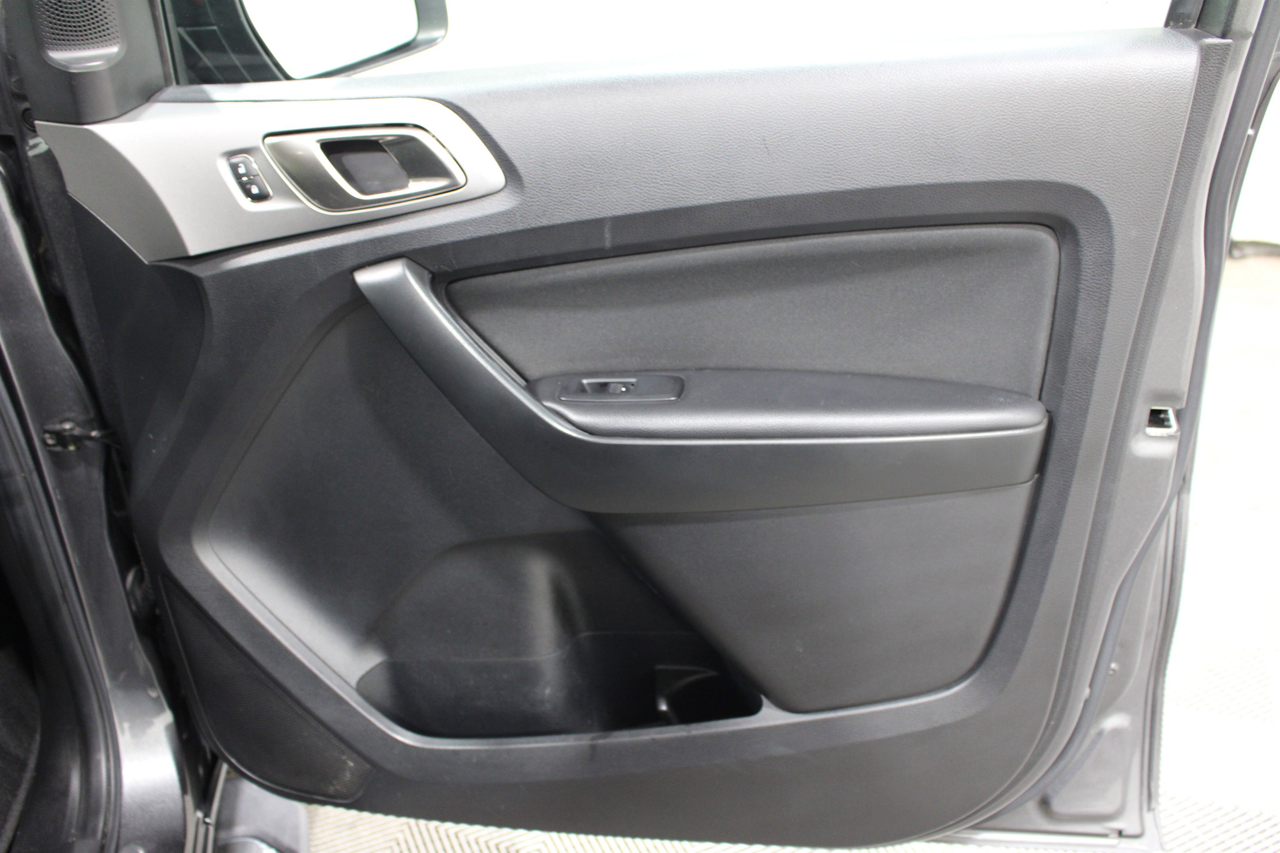 Used 2019 Ford Ranger XLT w/ Equipment Group 301A Mid image 28