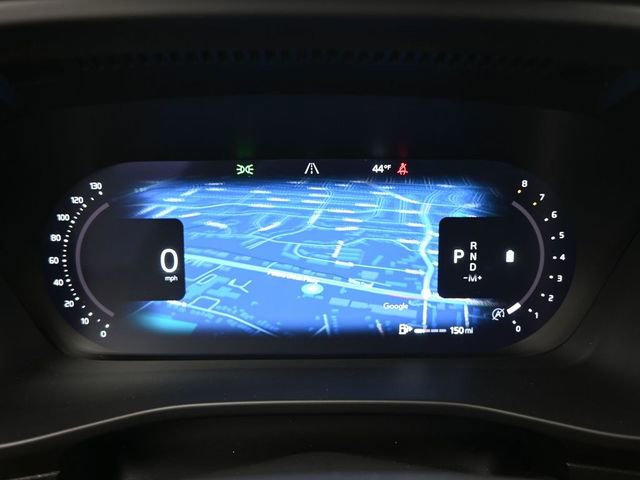 Used 2023 Volvo XC40 B4 Plus w/ Driver Assist Package image 25