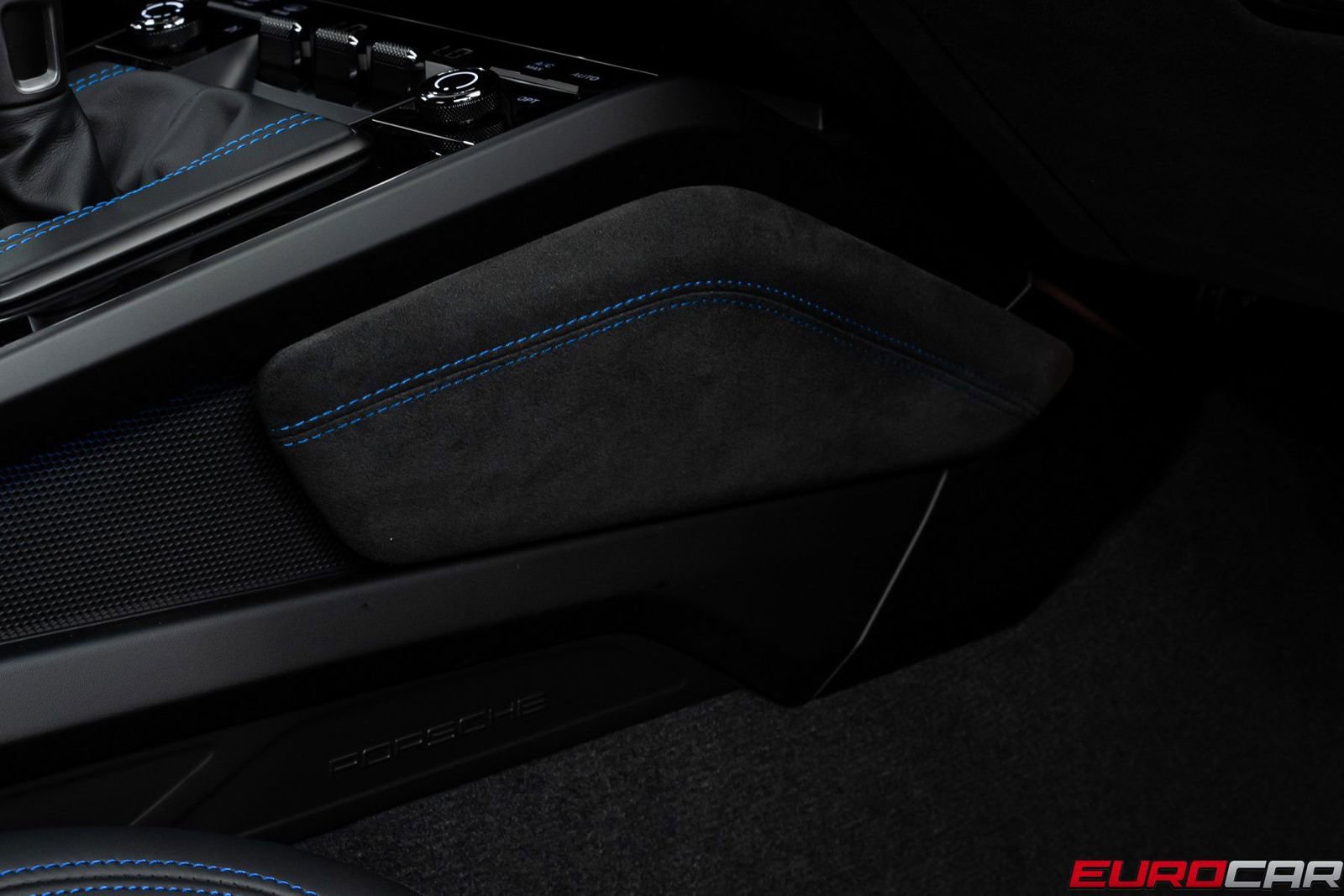 Used 2025 Porsche 911 GT3 image 39