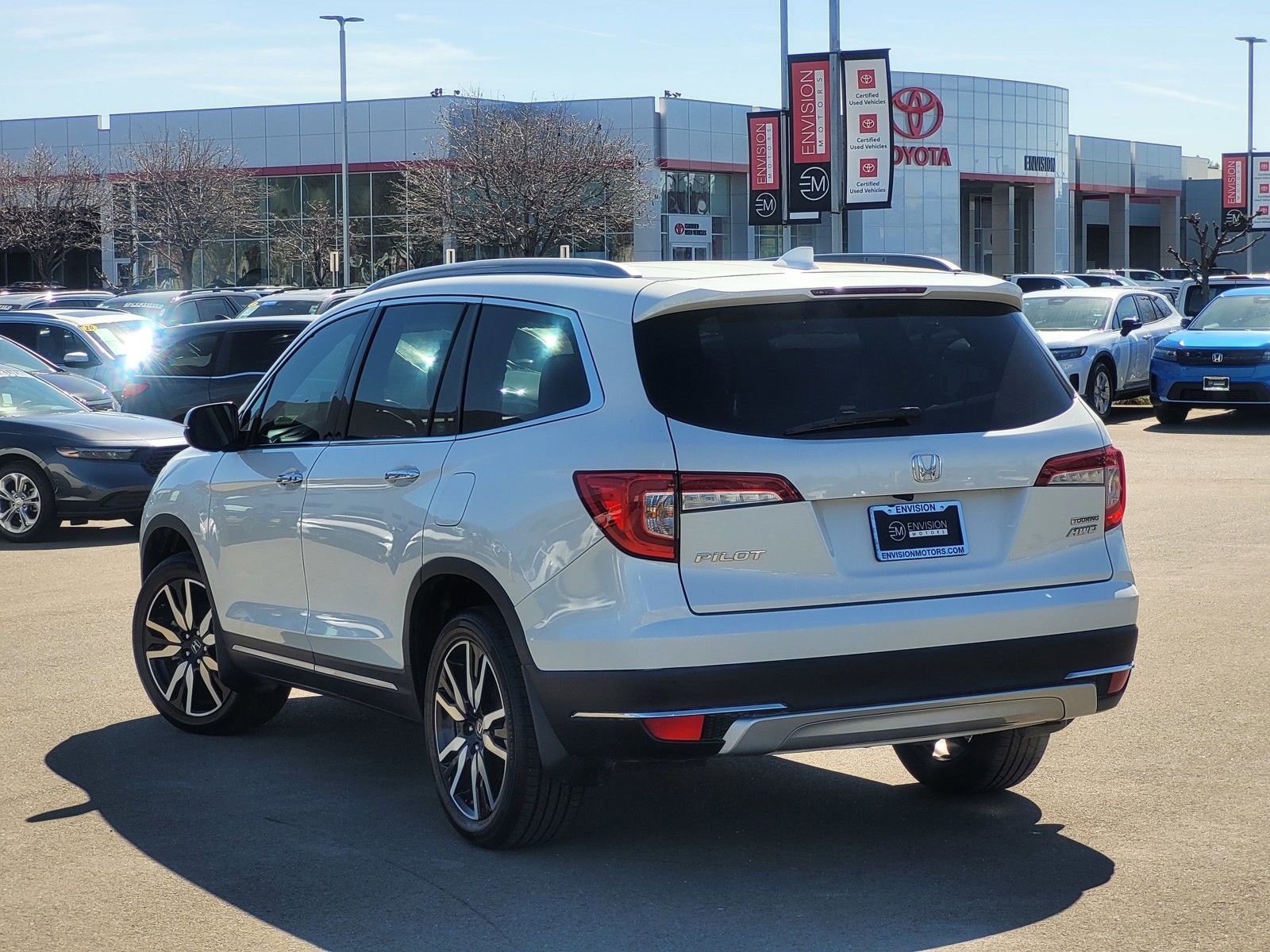 Used 2021 Honda Pilot Touring image 7