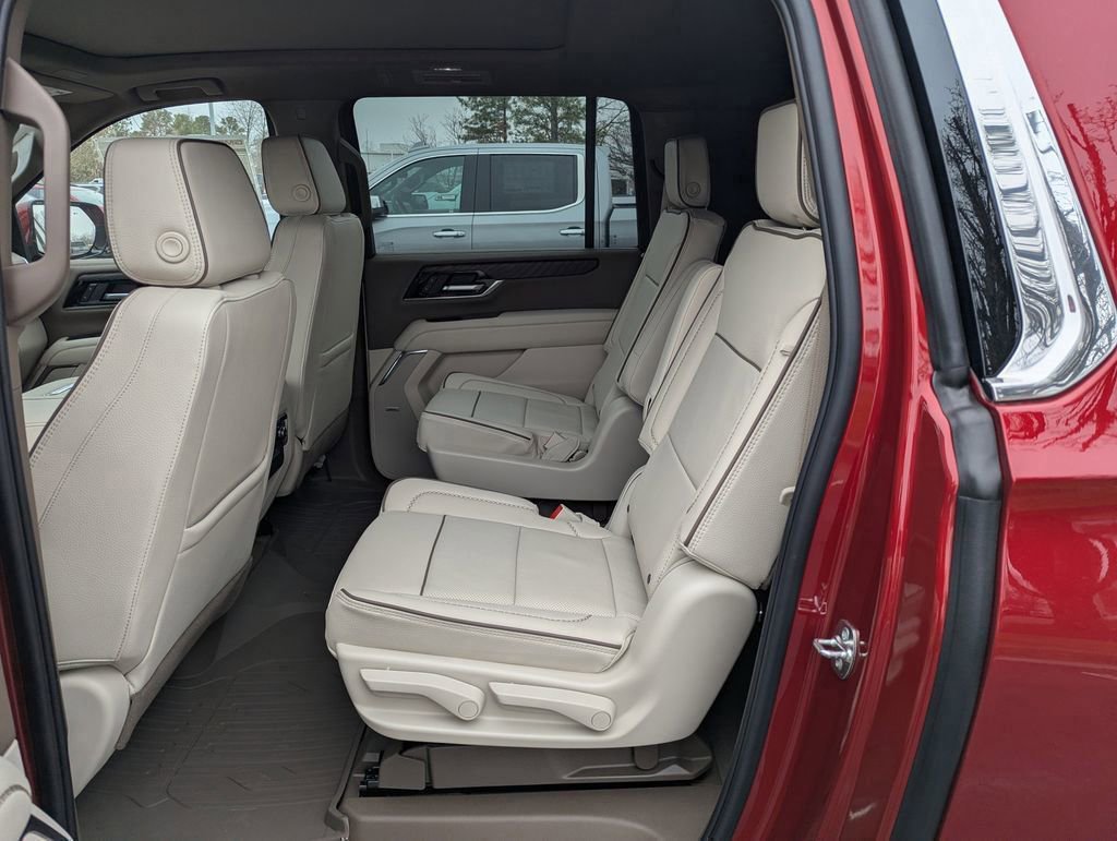 New 2026 GMC Yukon XL Denali w/ Sun & Power Step Package image 13