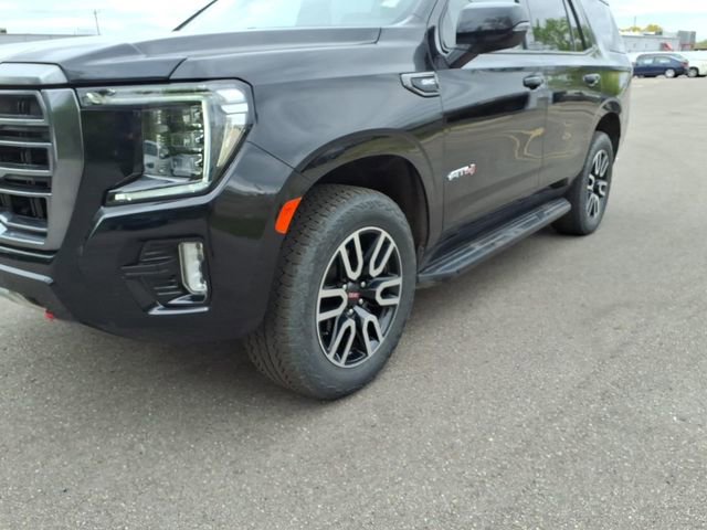 Used 2021 GMC Yukon AT4 w/ Rear Media and Nav Package AWD/4WD image 4