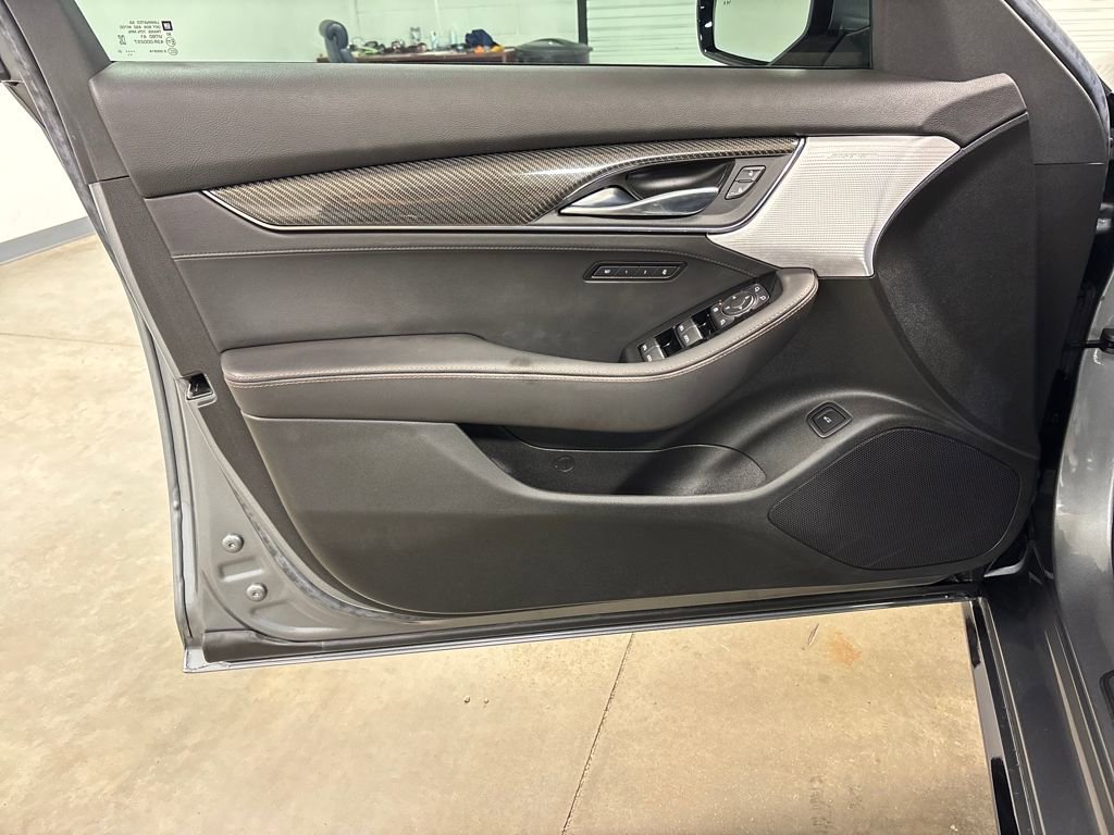 Used 2021 Cadillac CT5 V w/ Premium Package image 23