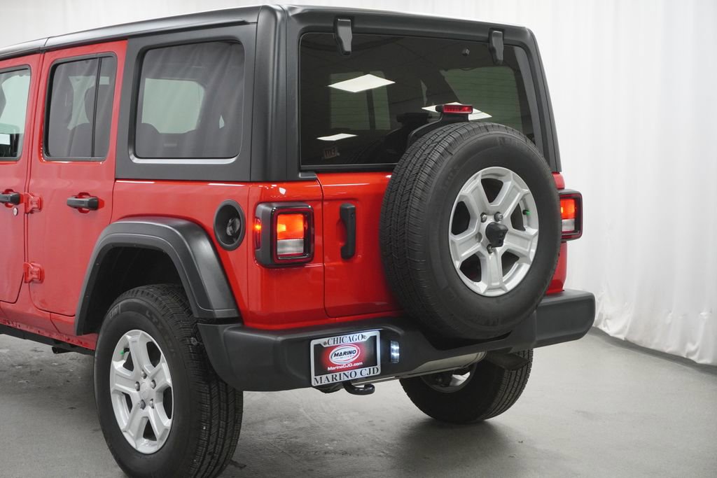 Used 2022 Jeep Wrangler Unlimited Sport image 12