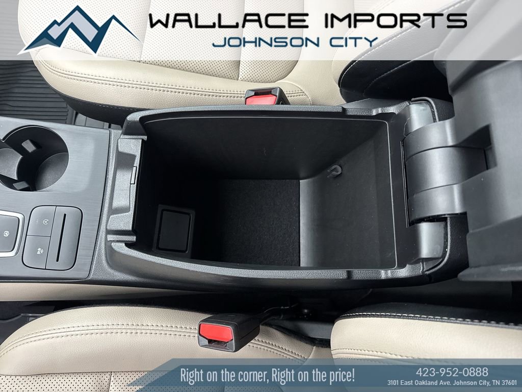 Used 2022 Ford Escape SEL w/ Technology Package image 20