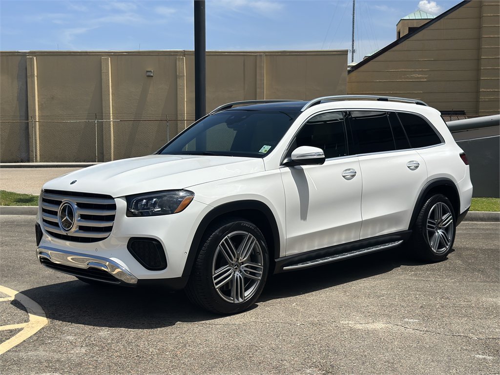 Used 2024 Mercedes-Benz GLS 450 4MATIC image 15