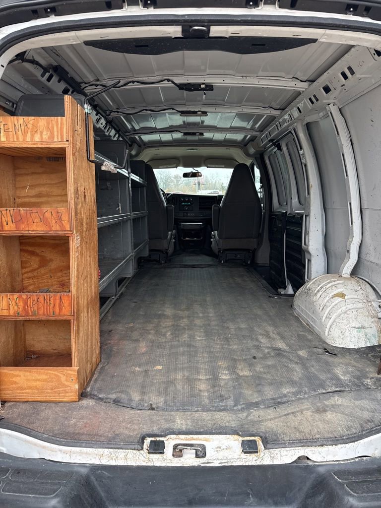 Used 2021 Chevrolet Express 2500 w/ Driver Convenience Package image 16