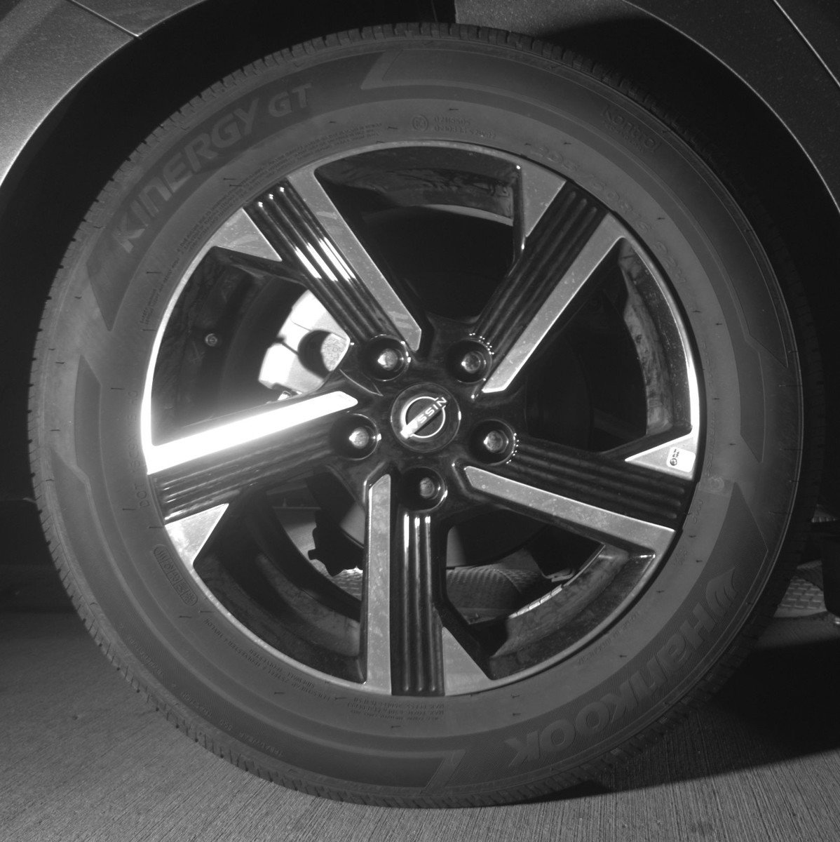 Used 2025 Nissan Sentra SV image 14