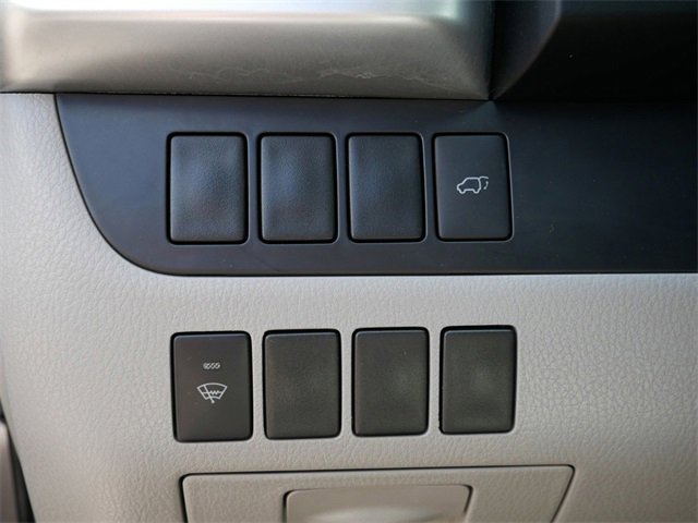 Used 2015 Toyota Highlander XLE image 16