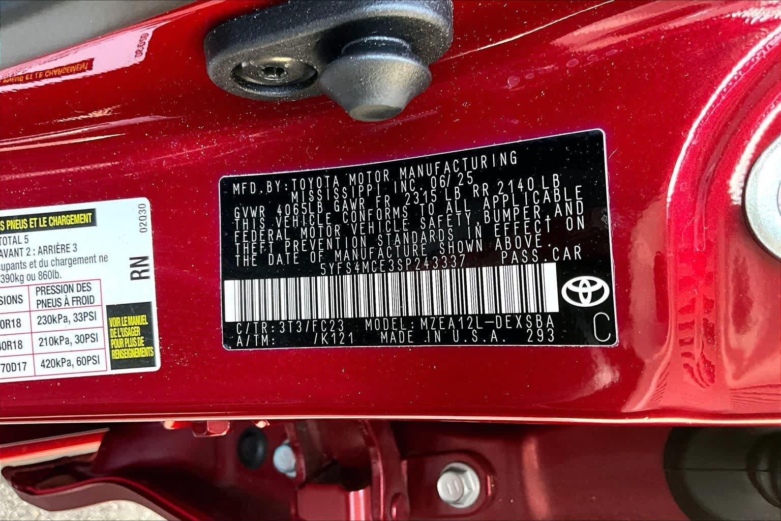 Used 2025 Toyota Corolla SE FWD image 34