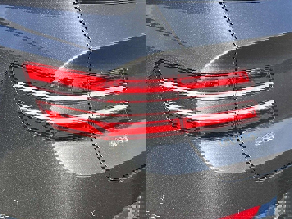 Used 2023 Genesis GV80 3.5T image 9